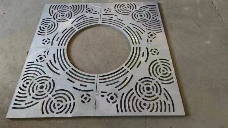 铸铁树围井盖
